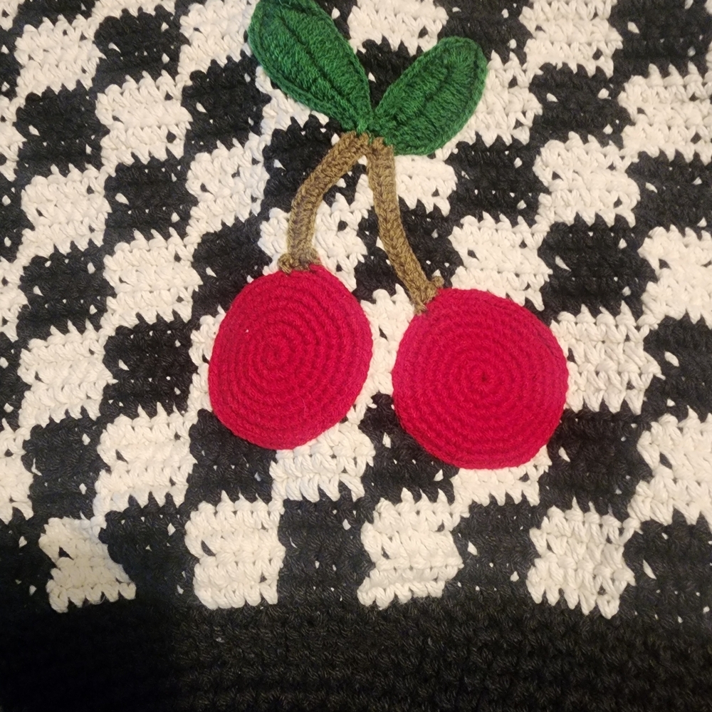 No Boundaries Crocheted Hobo Bag - Picture 8 of 10